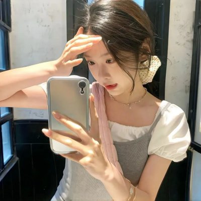 风流教士俏女佣